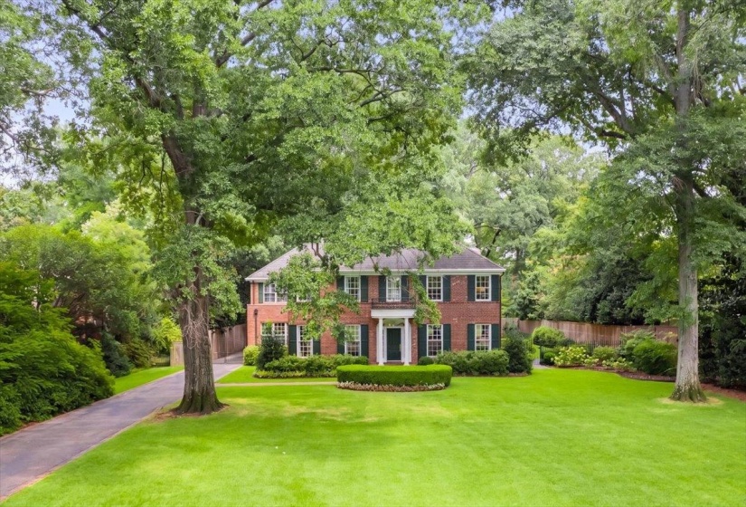 188 GALLOWAY DR, Memphis, Tennessee 38111, 5 Bedroom Bedrooms, 14 Room Rooms,4.1 BathroomBathrooms,Residential,For Sale,GALLOWAY,0,10228749