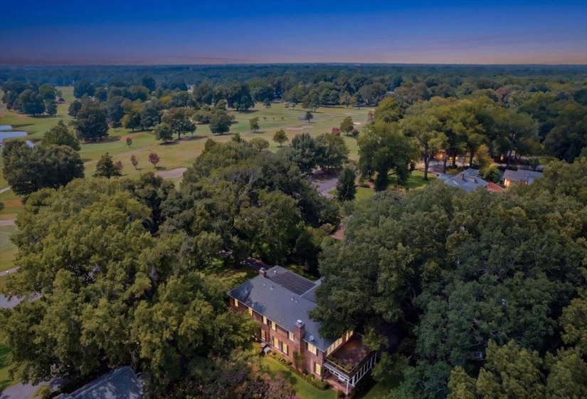 188 GALLOWAY DR, Memphis, Tennessee 38111, 5 Bedroom Bedrooms, 14 Room Rooms,4.1 BathroomBathrooms,Residential,For Sale,GALLOWAY,0,10228749