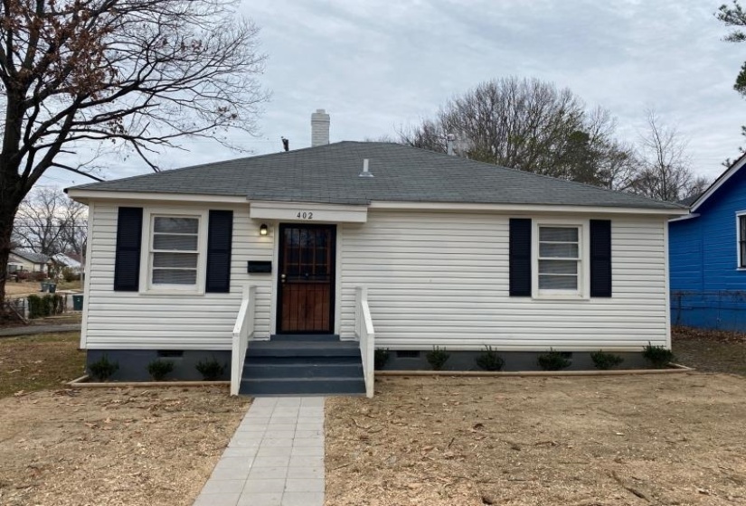 402 JACKLYN AVE, Memphis, Tennessee 38106, 3 Bedroom Bedrooms, 5 Room Rooms,1 BathroomBathrooms,Residential,For Sale,JACKLYN,0,10228751