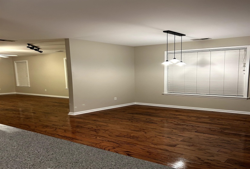 1291 ISLAND HARBOR DR, Memphis, Tennessee 38103, 3 Bedroom Bedrooms, 6 Room Rooms,2.1 BathroomBathrooms,Residential,For Sale,ISLAND HARBOR,0,10228752