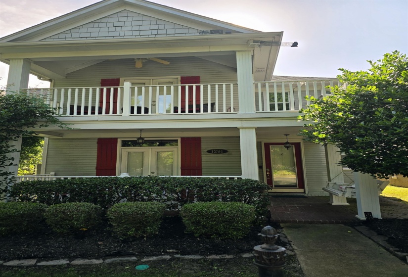 1291 ISLAND HARBOR DR, Memphis, Tennessee 38103, 3 Bedroom Bedrooms, 6 Room Rooms,2.1 BathroomBathrooms,Residential,For Sale,ISLAND HARBOR,0,10228752