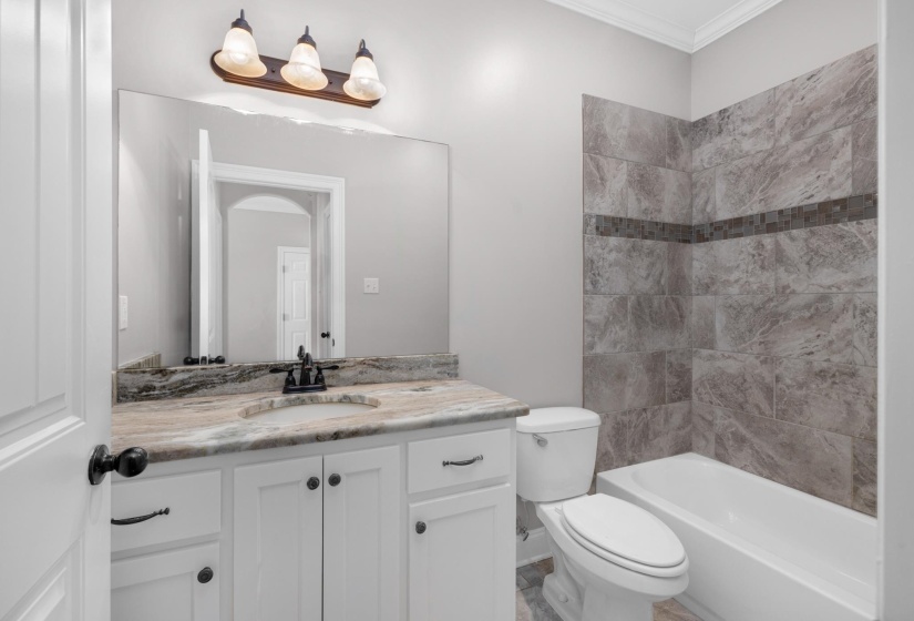 102 ABERDEEN DR, Munford, Tennessee 38058, 4 Bedroom Bedrooms, 4 Room Rooms,3 BathroomBathrooms,Residential,For Sale,ABERDEEN,0,10228755