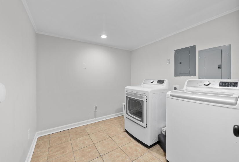 311 AVON RD, Memphis, Tennessee 38117, 3 Bedroom Bedrooms, 7 Room Rooms,2 BathroomBathrooms,Residential,For Sale,AVON,0,10228757
