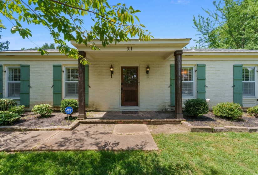 311 AVON RD, Memphis, Tennessee 38117, 3 Bedroom Bedrooms, 7 Room Rooms,2 BathroomBathrooms,Residential,For Sale,AVON,0,10228757