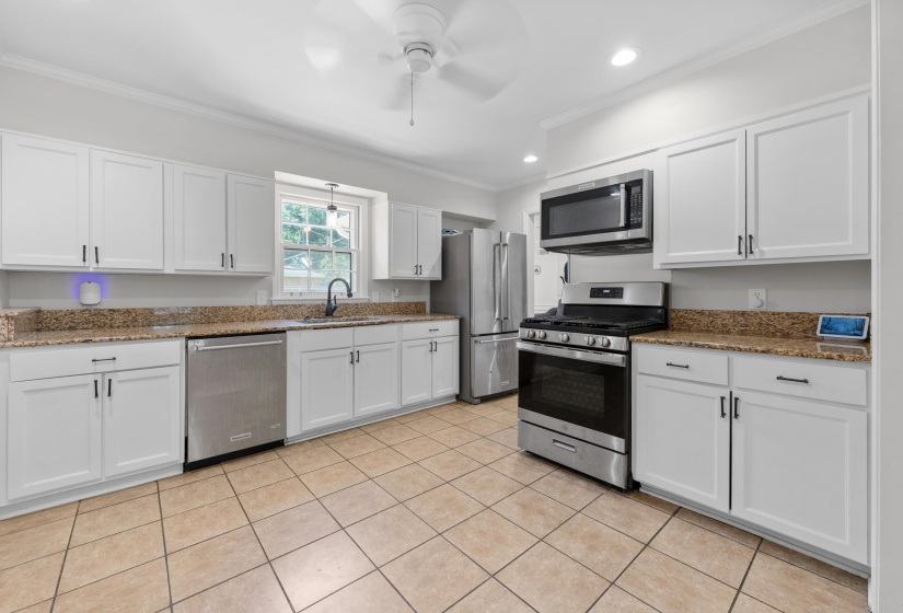 311 AVON RD, Memphis, Tennessee 38117, 3 Bedroom Bedrooms, 7 Room Rooms,2 BathroomBathrooms,Residential,For Sale,AVON,0,10228757