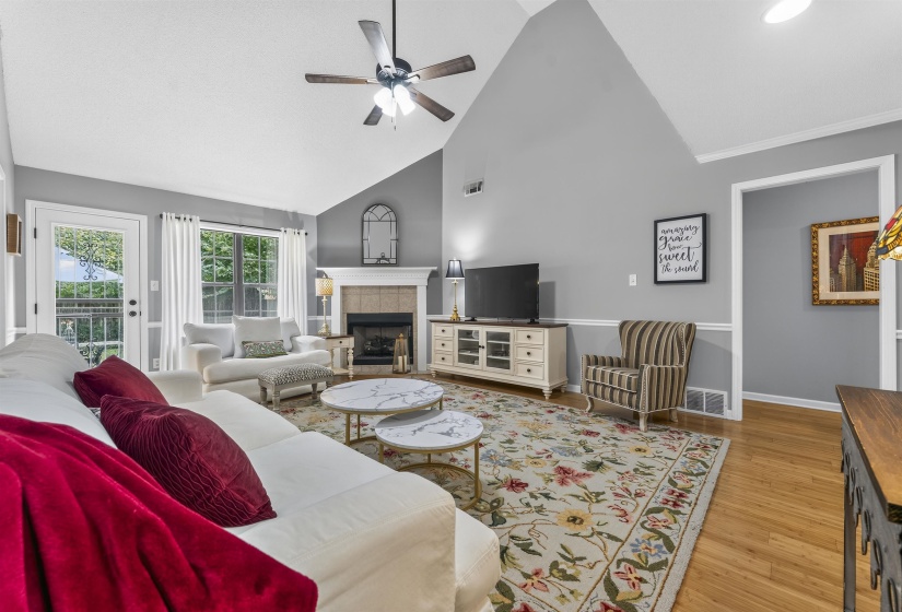 7979 JILLS CREEK DR, Bartlett, Tennessee 38133, 4 Bedroom Bedrooms, 5 Room Rooms,3 BathroomBathrooms,Residential,For Sale,JILLS CREEK,0,10228760