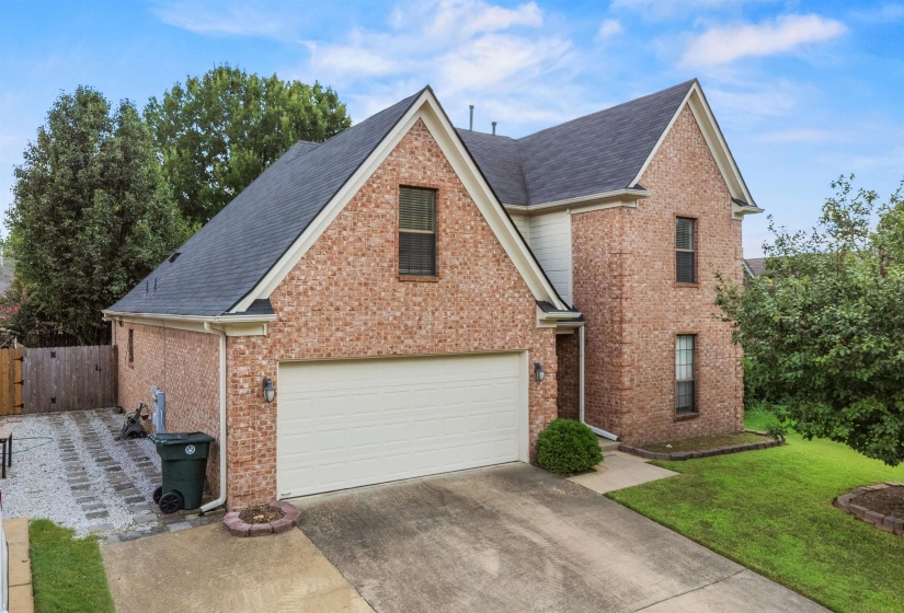 7979 JILLS CREEK DR, Bartlett, Tennessee 38133, 4 Bedroom Bedrooms, 5 Room Rooms,3 BathroomBathrooms,Residential,For Sale,JILLS CREEK,0,10228760