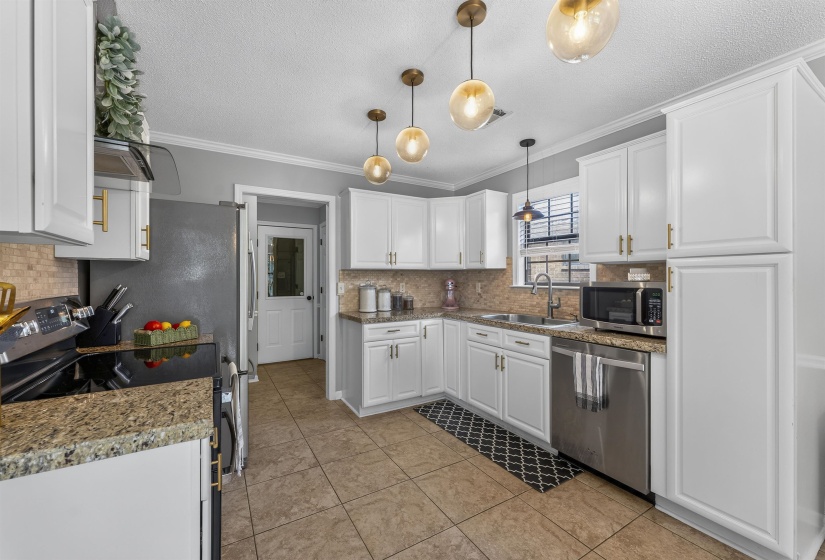 7979 JILLS CREEK DR, Bartlett, Tennessee 38133, 4 Bedroom Bedrooms, 5 Room Rooms,3 BathroomBathrooms,Residential,For Sale,JILLS CREEK,0,10228760
