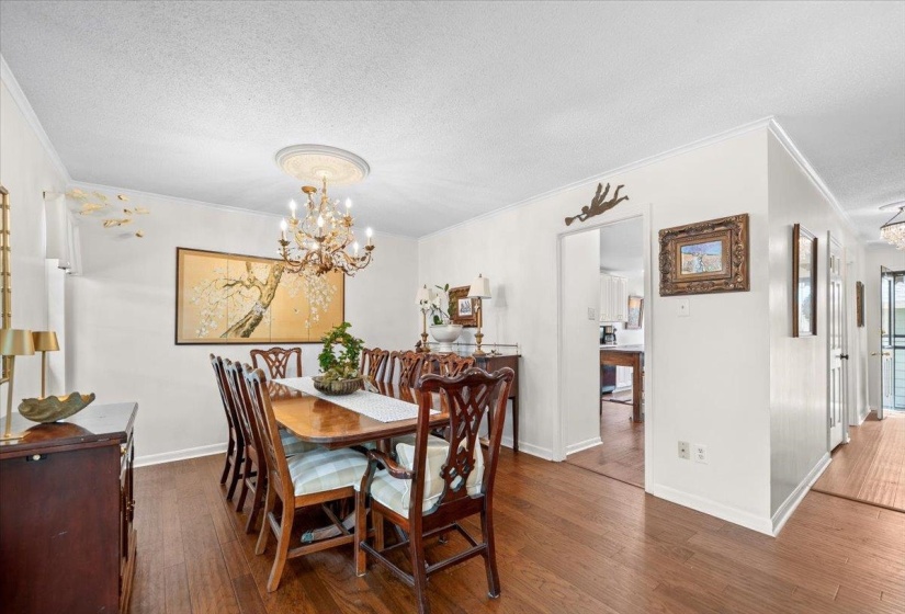 6946 AMBERLY RD, Memphis, Tennessee 38119, 3 Bedroom Bedrooms, 7 Room Rooms,2.1 BathroomBathrooms,Residential,For Sale,AMBERLY,0,10228761