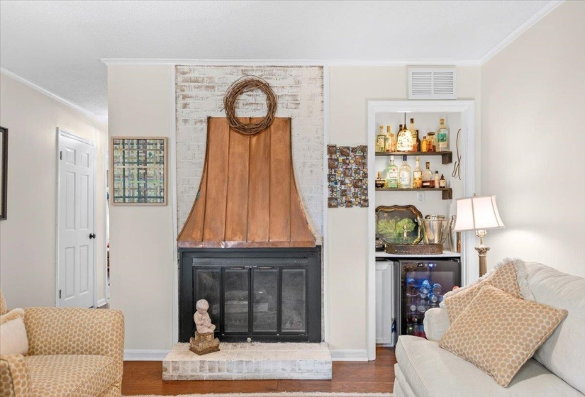 6946 AMBERLY RD, Memphis, Tennessee 38119, 3 Bedroom Bedrooms, 7 Room Rooms,2.1 BathroomBathrooms,Residential,For Sale,AMBERLY,0,10228761