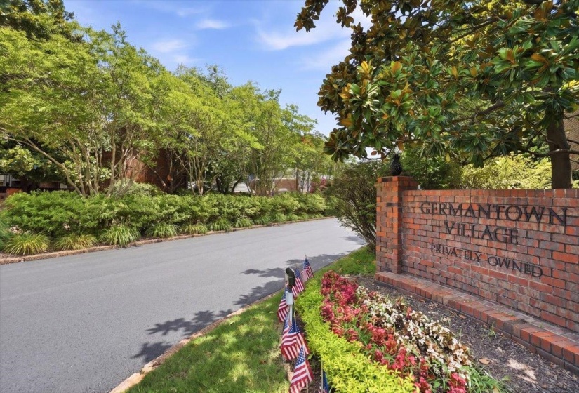6946 AMBERLY RD, Memphis, Tennessee 38119, 3 Bedroom Bedrooms, 7 Room Rooms,2.1 BathroomBathrooms,Residential,For Sale,AMBERLY,0,10228761