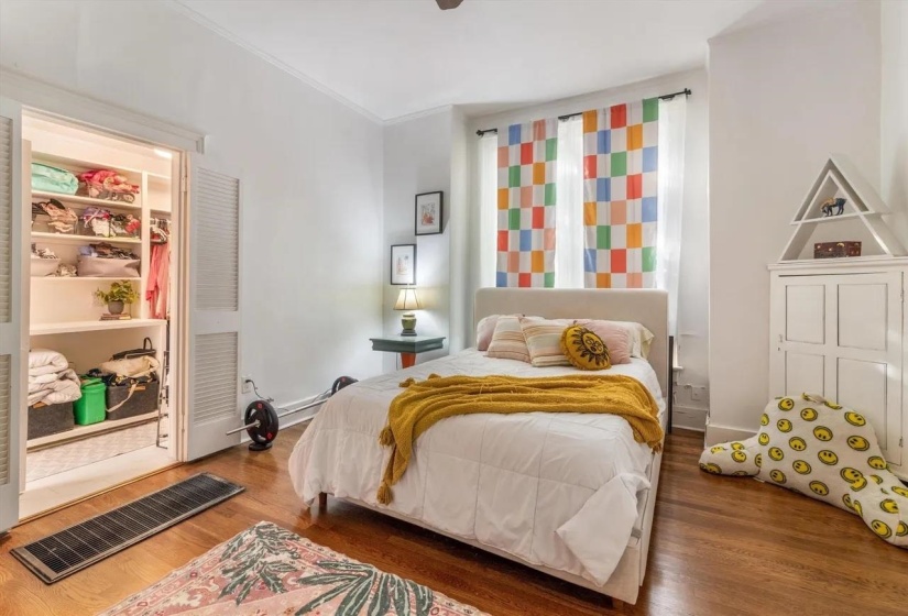 2282 CENTRAL AVE, Memphis, Tennessee 38104, 2 Bedroom Bedrooms, 13 Room Rooms,1.1 BathroomBathrooms,Residential,For Sale,CENTRAL,0,10228762