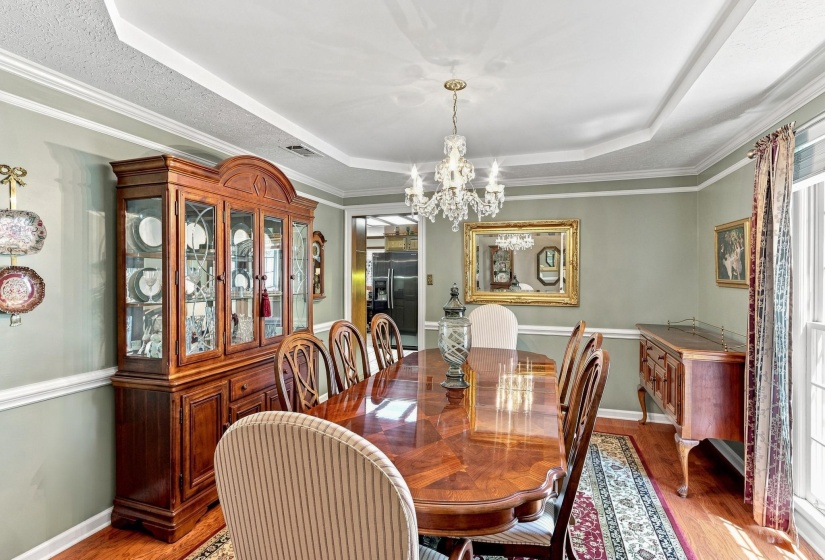 8784 RIVERWOOD FARMS PKY, Memphis, Tennessee 38016, 4 Bedroom Bedrooms, 10 Room Rooms,2.1 BathroomBathrooms,Residential,For Sale,RIVERWOOD FARMS,0,10228767