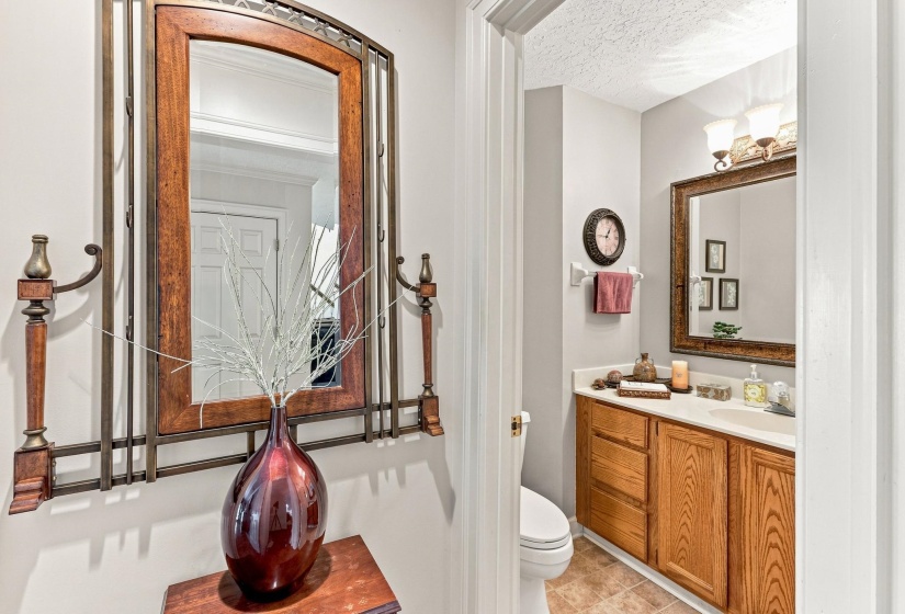 8784 RIVERWOOD FARMS PKY, Memphis, Tennessee 38016, 4 Bedroom Bedrooms, 10 Room Rooms,2.1 BathroomBathrooms,Residential,For Sale,RIVERWOOD FARMS,0,10228767
