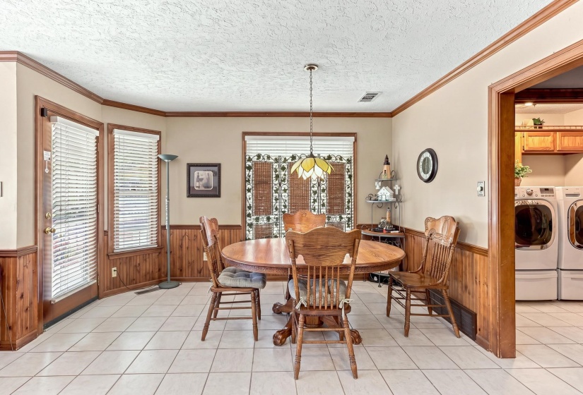 8784 RIVERWOOD FARMS PKY, Memphis, Tennessee 38016, 4 Bedroom Bedrooms, 10 Room Rooms,2.1 BathroomBathrooms,Residential,For Sale,RIVERWOOD FARMS,0,10228767