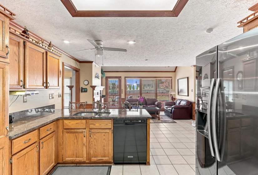 8784 RIVERWOOD FARMS PKY, Memphis, Tennessee 38016, 4 Bedroom Bedrooms, 10 Room Rooms,2.1 BathroomBathrooms,Residential,For Sale,RIVERWOOD FARMS,0,10228767