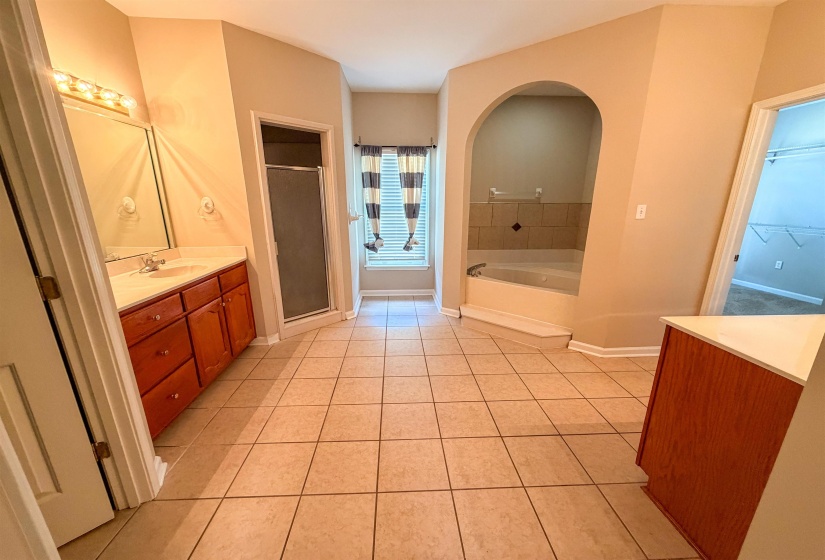 505 FERNLEIGH CV, Collierville, Tennessee 38017, 5 Bedroom Bedrooms, 10 Room Rooms,2.1 BathroomBathrooms,Residential,For Sale,FERNLEIGH,0,10228768