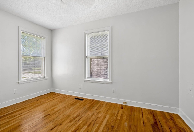 3640 SHIRLWOOD AVE, Memphis, Tennessee 38122, 3 Bedroom Bedrooms, 6 Room Rooms,2 BathroomBathrooms,Residential,For Sale,SHIRLWOOD,0,10228770