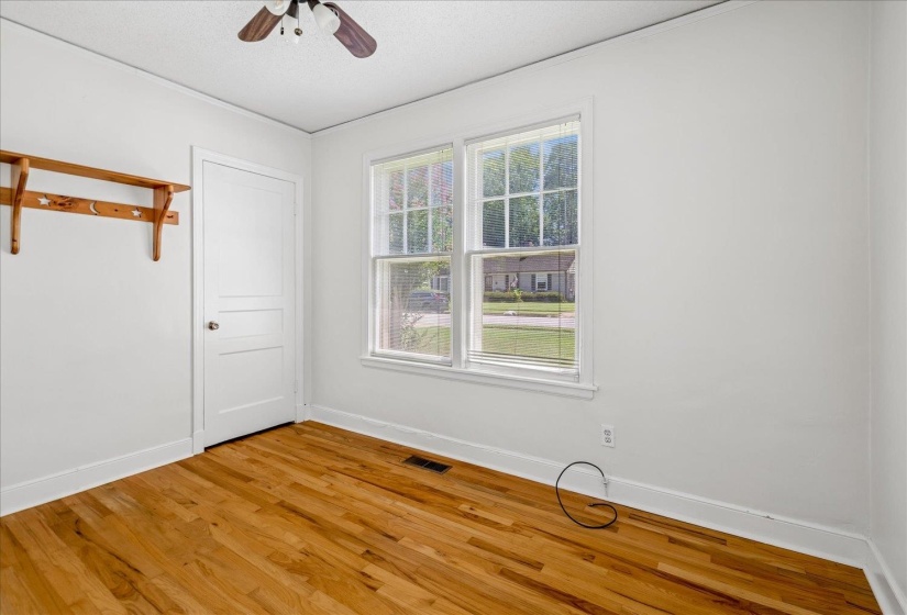 3640 SHIRLWOOD AVE, Memphis, Tennessee 38122, 3 Bedroom Bedrooms, 6 Room Rooms,2 BathroomBathrooms,Residential,For Sale,SHIRLWOOD,0,10228770