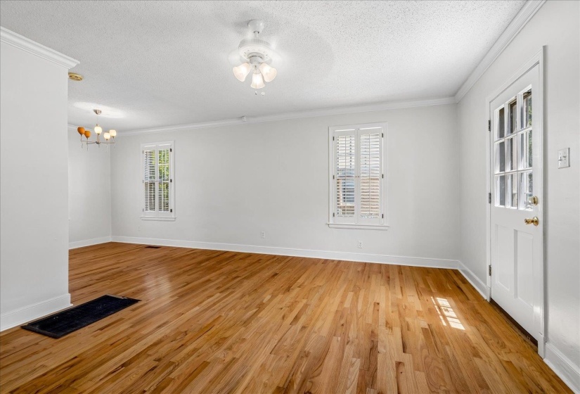 3640 SHIRLWOOD AVE, Memphis, Tennessee 38122, 3 Bedroom Bedrooms, 6 Room Rooms,2 BathroomBathrooms,Residential,For Sale,SHIRLWOOD,0,10228770