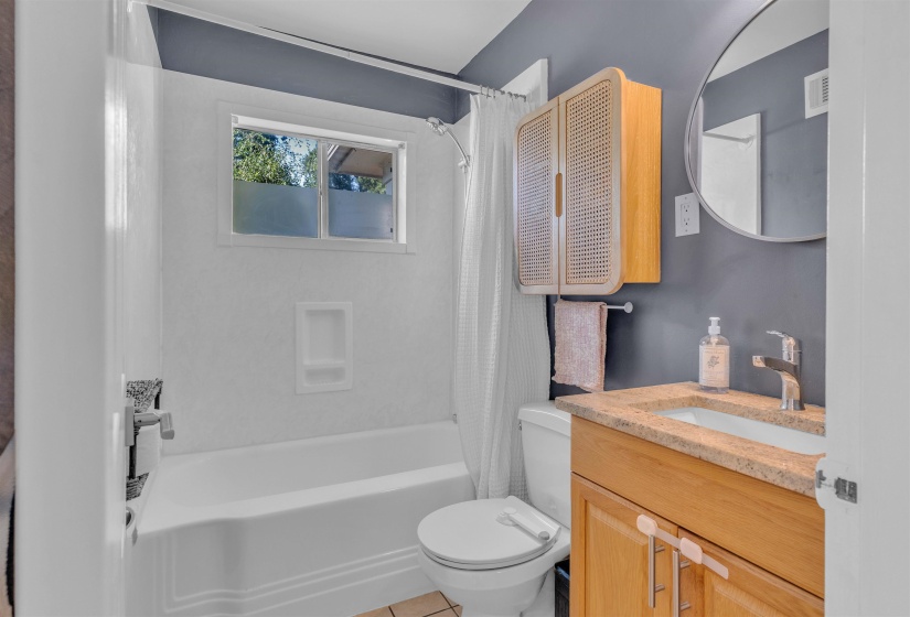 4988 FAIRFIELD CIR, Memphis, Tennessee 38117, 3 Bedroom Bedrooms, 6 Room Rooms,3 BathroomBathrooms,Residential,For Sale,FAIRFIELD,0,10228775