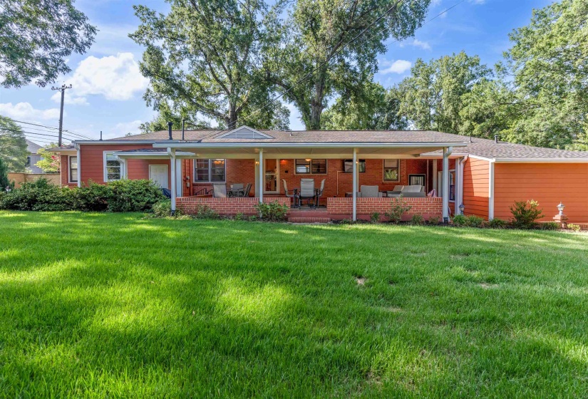 4988 FAIRFIELD CIR, Memphis, Tennessee 38117, 3 Bedroom Bedrooms, 6 Room Rooms,3 BathroomBathrooms,Residential,For Sale,FAIRFIELD,0,10228775