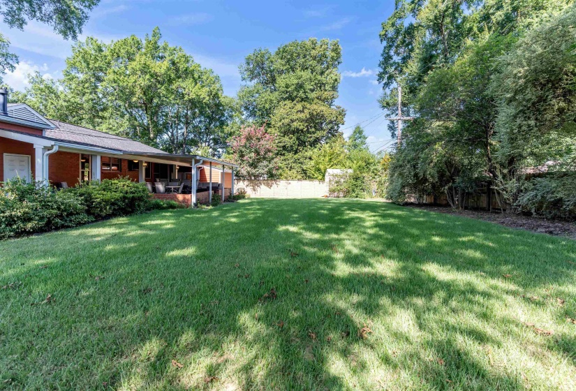 4988 FAIRFIELD CIR, Memphis, Tennessee 38117, 3 Bedroom Bedrooms, 6 Room Rooms,3 BathroomBathrooms,Residential,For Sale,FAIRFIELD,0,10228775
