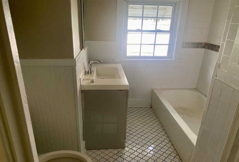3578 COLEMAN AVE, Memphis, Tennessee 38122, 3 Bedroom Bedrooms, 6 Room Rooms,1 BathroomBathrooms,Residential,For Sale,COLEMAN,0,10228777
