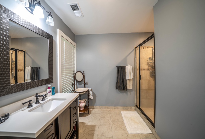 13185 MAIN ST, Somerville, Tennessee 38068, 3 Bedroom Bedrooms, 7 Room Rooms,2 BathroomBathrooms,Residential,For Sale,MAIN,0,10228779