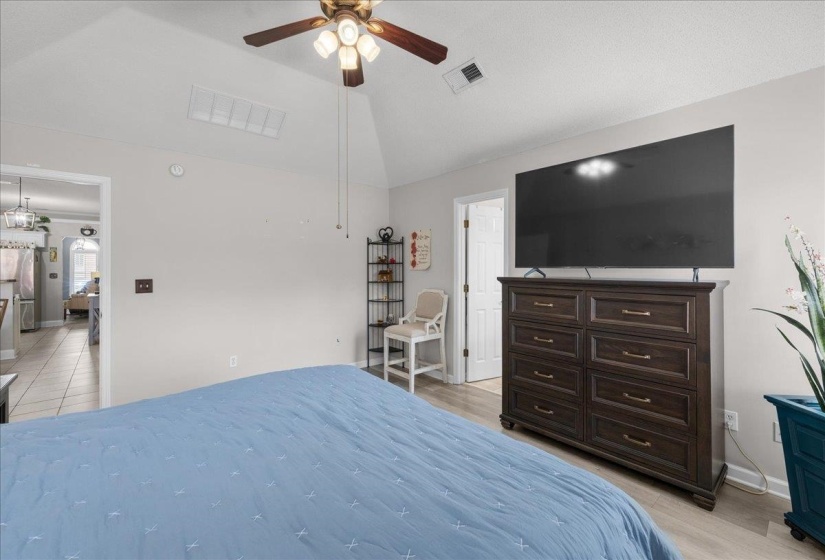 9123 BERRY GARDEN CIR, Memphis, Tennessee 38016, 3 Bedroom Bedrooms, 5 Room Rooms,2 BathroomBathrooms,Residential,For Sale,BERRY GARDEN,0,10228780