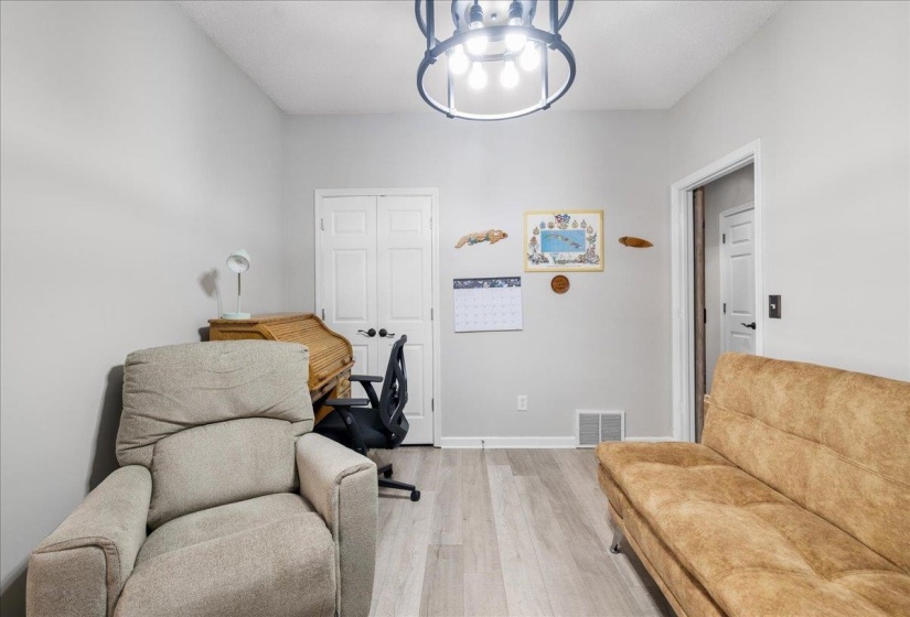 9123 BERRY GARDEN CIR, Memphis, Tennessee 38016, 3 Bedroom Bedrooms, 5 Room Rooms,2 BathroomBathrooms,Residential,For Sale,BERRY GARDEN,0,10228780