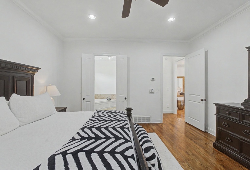 2428 BLACK WATER TRL, Memphis, Tennessee 38119, 4 Bedroom Bedrooms, 9 Room Rooms,4 BathroomBathrooms,Residential,For Sale,BLACK WATER,0,10228781