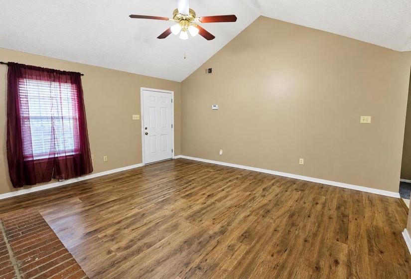 6619 CRESTED OAK CV, Memphis, Tennessee 38141, 3 Bedroom Bedrooms, 5 Room Rooms,2 BathroomBathrooms,Residential,For Sale,CRESTED OAK,0,10228782
