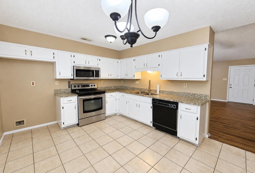 6619 CRESTED OAK CV, Memphis, Tennessee 38141, 3 Bedroom Bedrooms, 5 Room Rooms,2 BathroomBathrooms,Residential,For Sale,CRESTED OAK,0,10228782