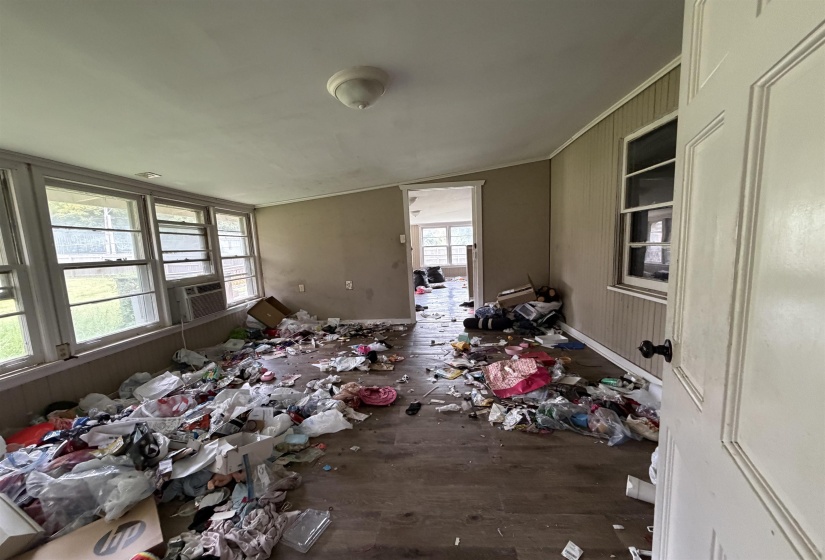 214 SYCAMORE RD, Collierville, Tennessee 38017, 3 Bedroom Bedrooms, 8 Room Rooms,2 BathroomBathrooms,Residential,For Sale,SYCAMORE,0,10228783