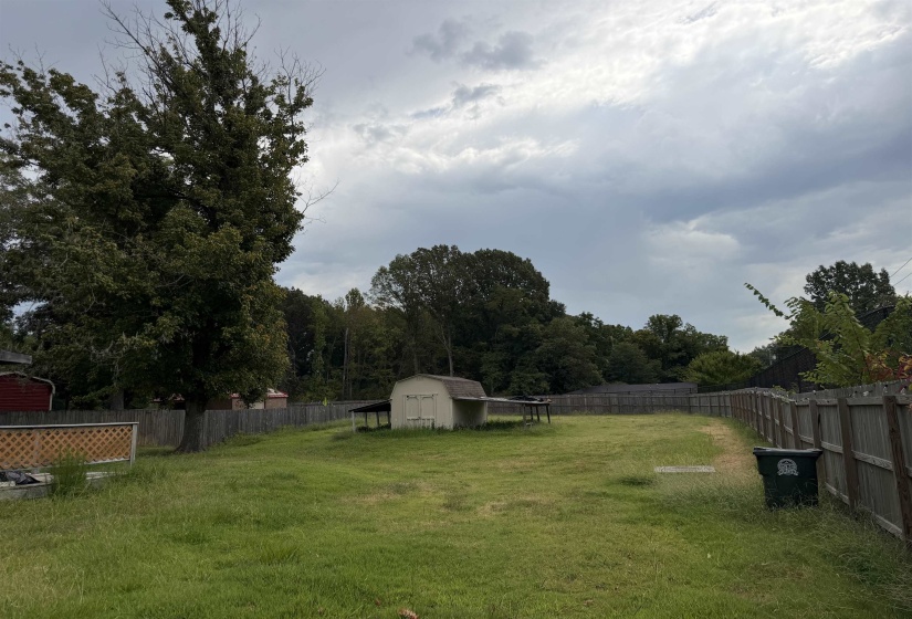 214 SYCAMORE RD, Collierville, Tennessee 38017, 3 Bedroom Bedrooms, 8 Room Rooms,2 BathroomBathrooms,Residential,For Sale,SYCAMORE,0,10228783