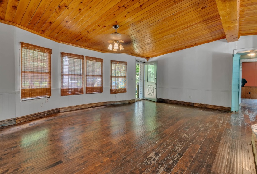 328 CATES RD, Halls, Tennessee 38040-6772, 3 Bedroom Bedrooms, 9 Room Rooms,2 BathroomBathrooms,Residential,For Sale,CATES,0,10228785