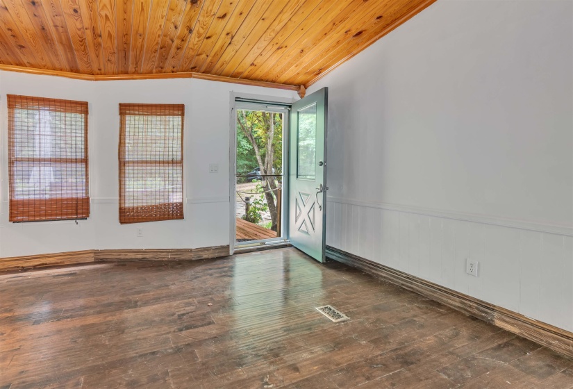 328 CATES RD, Halls, Tennessee 38040-6772, 3 Bedroom Bedrooms, 9 Room Rooms,2 BathroomBathrooms,Residential,For Sale,CATES,0,10228785