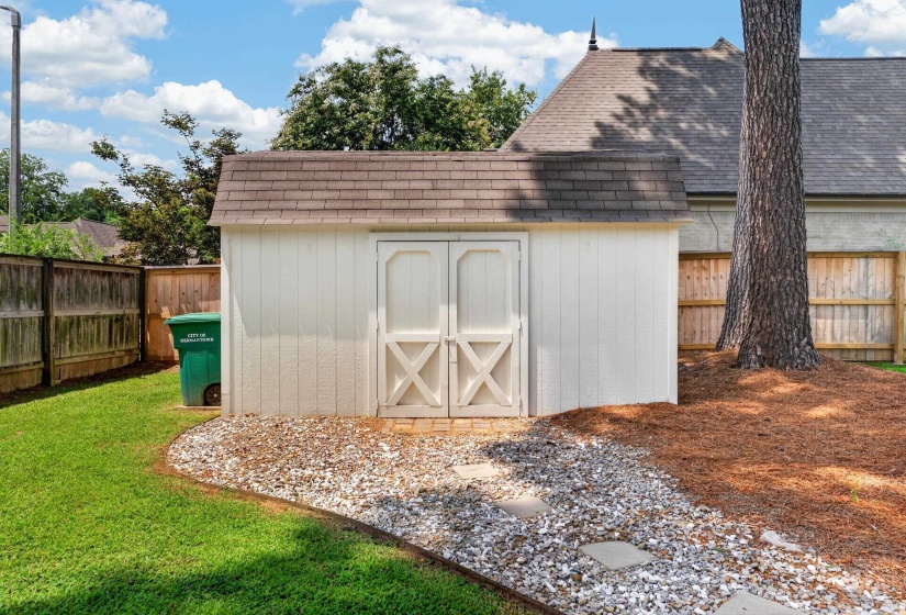 7247 MCVAY RD, Germantown, Tennessee 38138, 3 Bedroom Bedrooms, 7 Room Rooms,2 BathroomBathrooms,Residential,For Sale,MCVAY,0,10228786