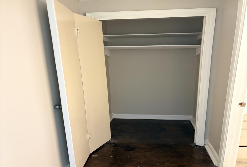475 HIGHLAND ST, Memphis, Tennessee 38122, 1 Bedroom Bedrooms, 3 Room Rooms,1 BathroomBathrooms,Residential,For Sale,HIGHLAND,0,10228788