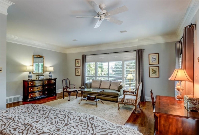 8789 CLUB LAKE CV, Memphis, Tennessee 38125, 5 Bedroom Bedrooms, 5 Room Rooms,5.1 BathroomBathrooms,Residential,For Sale,CLUB LAKE,0,10228685