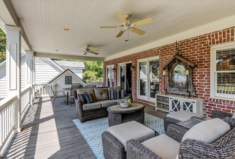 8789 CLUB LAKE CV, Memphis, Tennessee 38125, 5 Bedroom Bedrooms, 5 Room Rooms,5.1 BathroomBathrooms,Residential,For Sale,CLUB LAKE,0,10228685