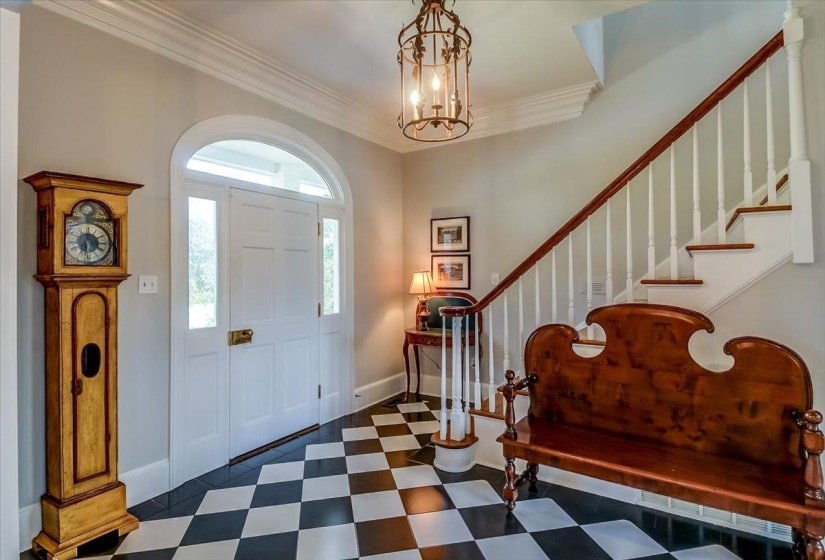 8789 CLUB LAKE CV, Memphis, Tennessee 38125, 5 Bedroom Bedrooms, 5 Room Rooms,5.1 BathroomBathrooms,Residential,For Sale,CLUB LAKE,0,10228685
