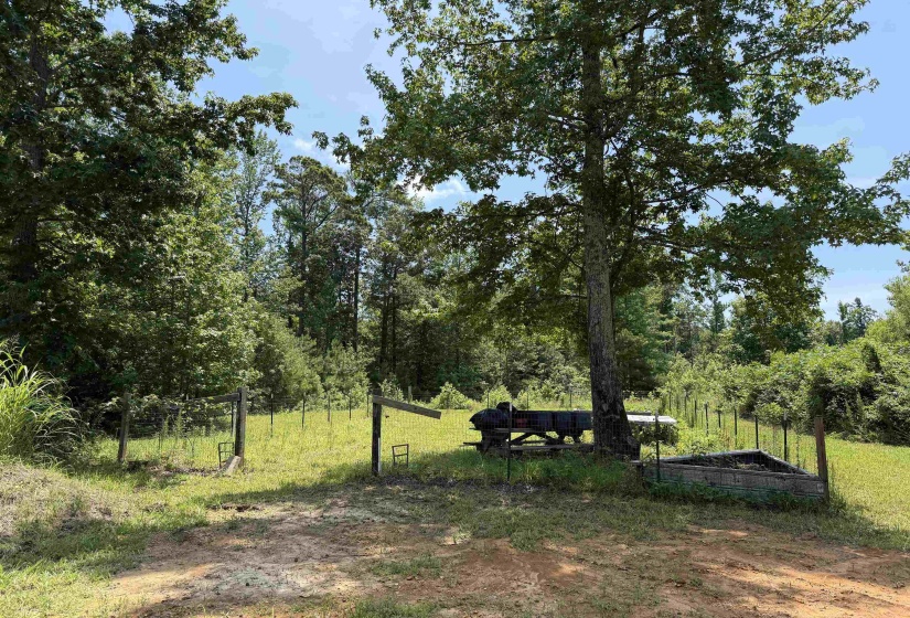 730 OLD UNION RD, Adamsville, Tennessee 38310, 2 Bedroom Bedrooms, 6 Room Rooms,2 BathroomBathrooms,Residential,For Sale,OLD UNION,0,10228795