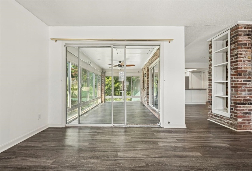 1205 BRISTOL DR, Memphis, Tennessee 38119, 3 Bedroom Bedrooms, 8 Room Rooms,2 BathroomBathrooms,Residential,For Sale,BRISTOL,0,10228796
