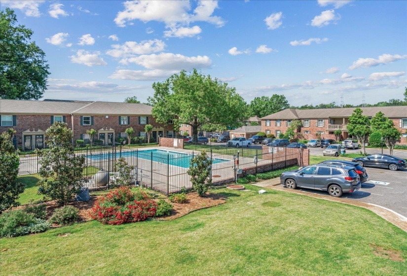 1205 BRISTOL DR, Memphis, Tennessee 38119, 3 Bedroom Bedrooms, 8 Room Rooms,2 BathroomBathrooms,Residential,For Sale,BRISTOL,0,10228796