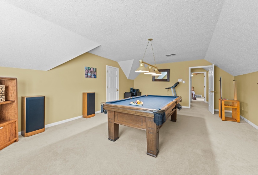 6739 STONETRACE DR, Bartlett, Tennessee 38135, 4 Bedroom Bedrooms, 7 Room Rooms,3 BathroomBathrooms,Residential,For Sale,STONETRACE,0,10228797