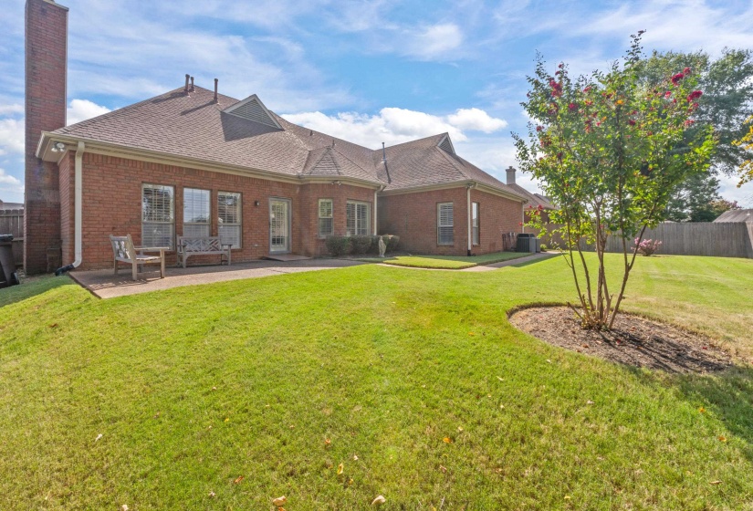 6739 STONETRACE DR, Bartlett, Tennessee 38135, 4 Bedroom Bedrooms, 7 Room Rooms,3 BathroomBathrooms,Residential,For Sale,STONETRACE,0,10228797