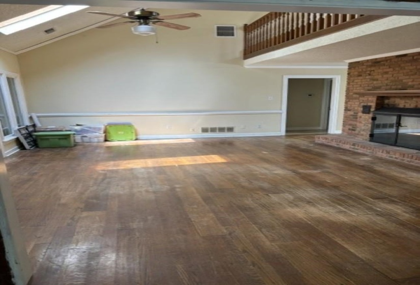 2967 OLD ELM LN, Germantown, Tennessee 38138, 5 Bedroom Bedrooms, 9 Room Rooms,2.1 BathroomBathrooms,Residential,For Sale,OLD ELM,0,10228799