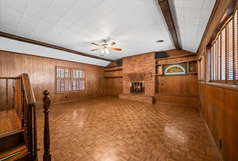 4968 COLE RD, Memphis, Tennessee 38117, 3 Bedroom Bedrooms, 7 Room Rooms,2 BathroomBathrooms,Residential,For Sale,COLE,0,10228801